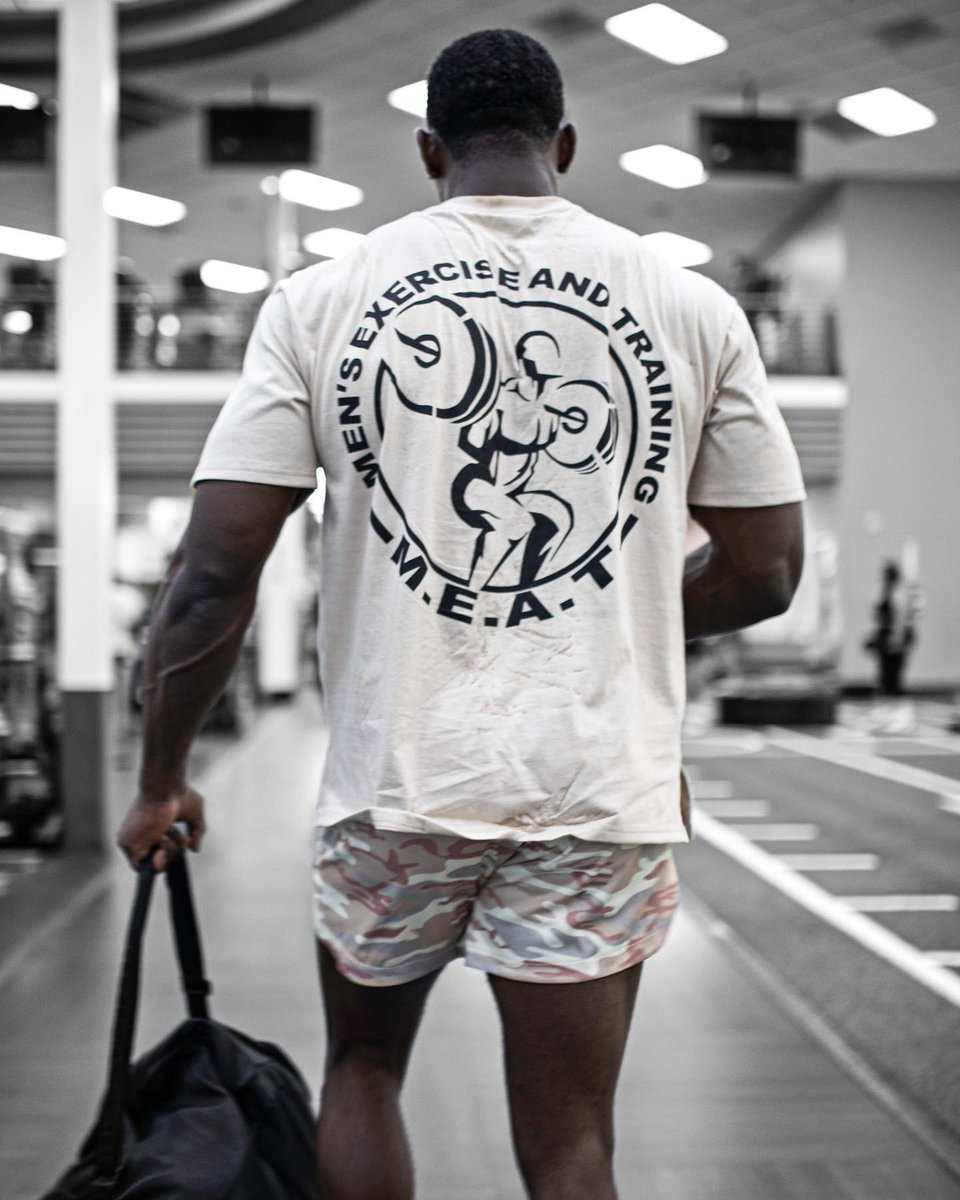 tlprogear's tweet photo. Fitted for greatness 🔥

#MEATSportswear #TeamMEAT
#Bodybuilding #Fitness #Training #Gym #Losangeles #Workout #Strength #Power #New #Drop #Relaxed #Fit #Tees https://t.co/yvYtav2uMF