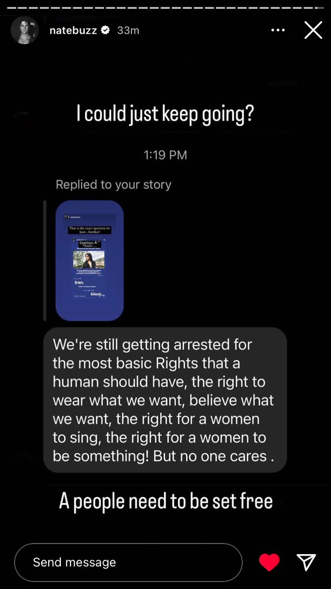 جوری که این بشر داره درباره #مهسا_امینی اطلاع رسانی میکنه هیچکدوم از سلبریتیای خودمون نکردن! درد بلات بخورده تو سر اخوندا و خایه مالای نظام.