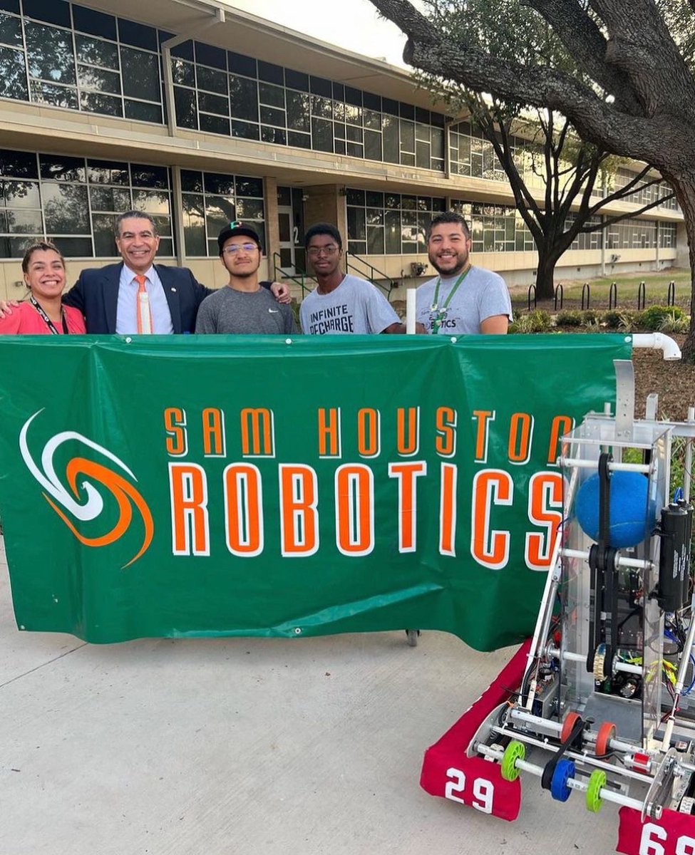 SAISDSamHouston's tweet photo. Our Hurricane Robotics and JROTC were absolutely amazing, displaying our Hurricane way! Our Superintendent, Dr. Aquino reiterated his leadership of love and our Keynote speaker, Dr. Zelaya gave a message of the power of education; it’s bigger than academics! Today was SAISD EPIC! https://t.co/jb7N2o2ekF