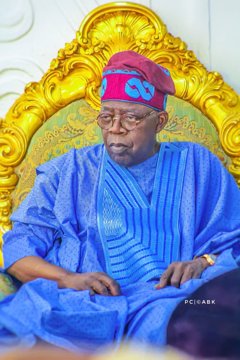 dipoaina1's tweet photo. @AbdulMahmud01 Same Event 🤓
Same Asiwaju Bola Ahmed Tinubu 
The Jagaban of Nigeria https://t.co/EDmkf6pqz2