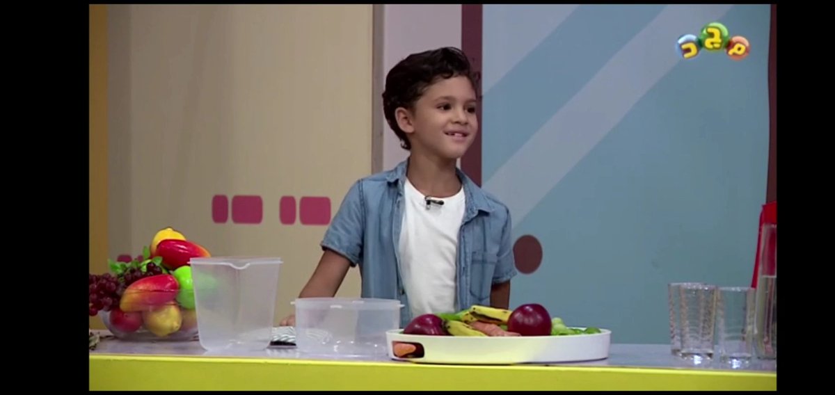 alzoraig's tweet photo. "Auntie Noor's Kitchen" finally opened its doors, with its first episode featuring the much anticipated return of former "Stop, It's Complete" champion Asser Sherif, who was famous for his duology on "Stop, It's Complete" that inspired me to create #LoopedUp. https://t.co/7XuHoBYWkm