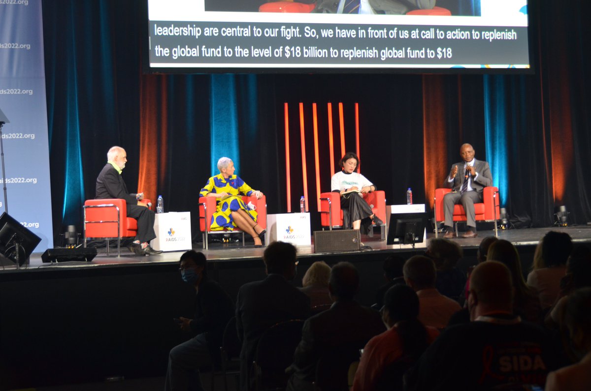 #ICYMI at #AIDS2022, it's in the captions: Leadership is central to our fight. So, we have in front of us a call to action to Replenish the Global Fund to the level of $18 B. 

Ending HIV/AIDS, TB and malaria requires collective leadership from all sectors. #FightForWhatCounts