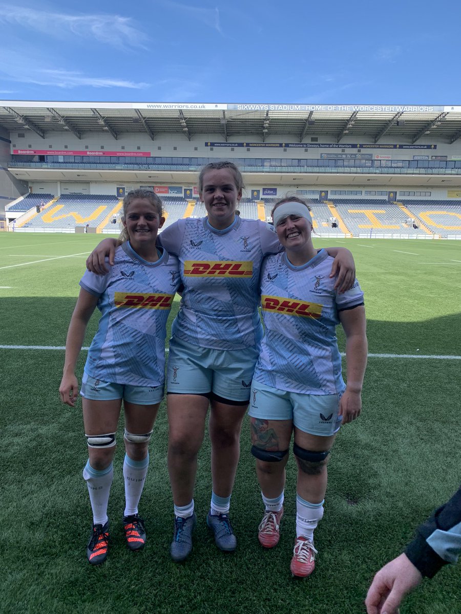 sheree_coops's tweet image. First cup game of the season ✅ 

Not the result we wanted but we go again next weekend 💪

Ended with more tape than I started with 😂🤕

@HarlequinsWomen 

#secondrow #womensrugbyunion #COYQ #cuteyebrow
