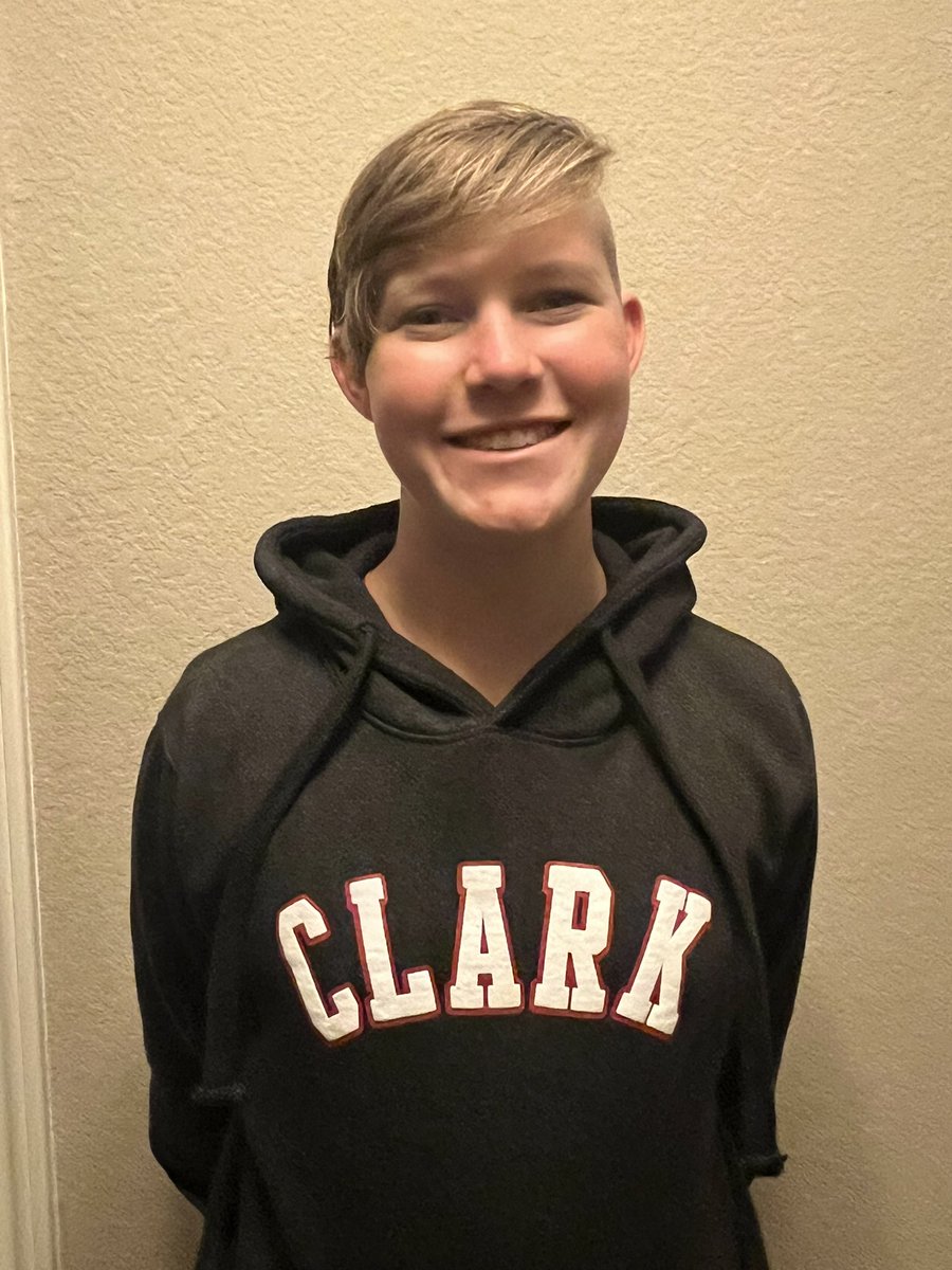 CadenceSchrader's tweet photo. I am excited to announce that I will be continuing my academic and athletic career at Clark University. Thank you to my coaches, family and teammates for supporting me throughout the process! #Committed @Premier16U @BrookeR2323 @ArgyleSoftball https://t.co/b1RytQVMUL