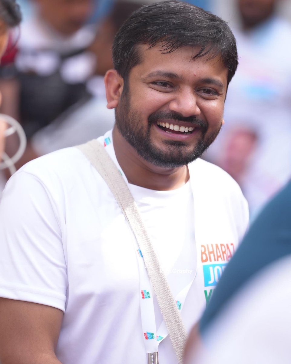 kanhaiyakumar's tweet photo. Peace begins with a smile. 😊
#BharatJodoYatra https://t.co/IFwYLTfwmh