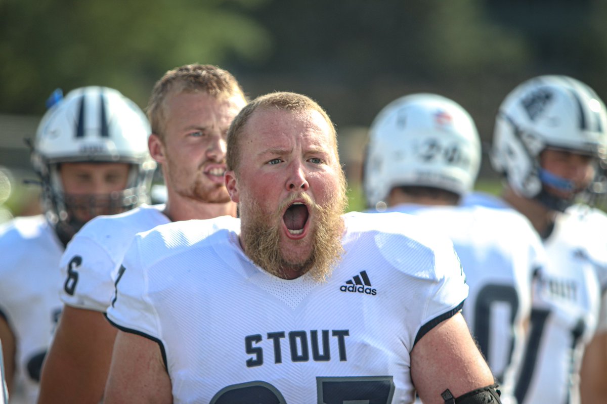 UWStoutFootball's tweet photo. That W feelin 🤘#bleedblue https://t.co/bFapdUZrAq