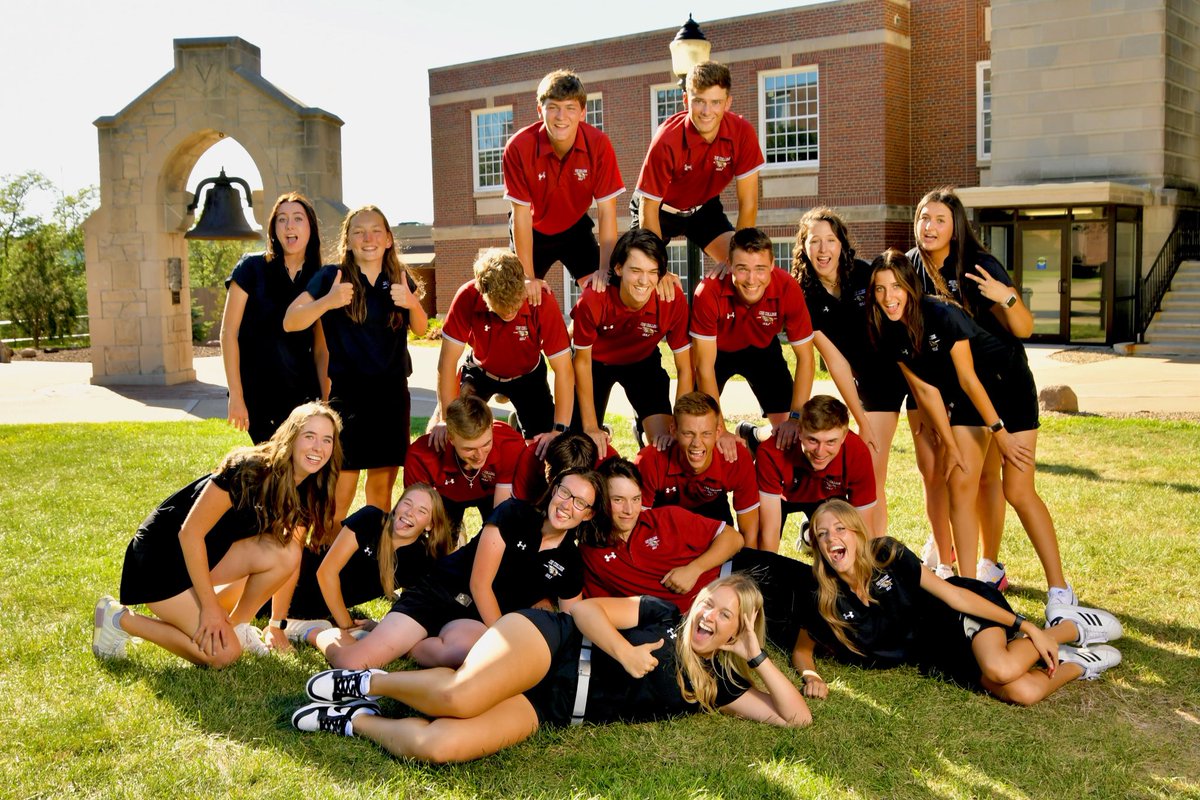 MollyBaker2025's tweet photo. Kohawks are stacking their way to the top this season! #edu219 https://t.co/V4qz5qGFCZ