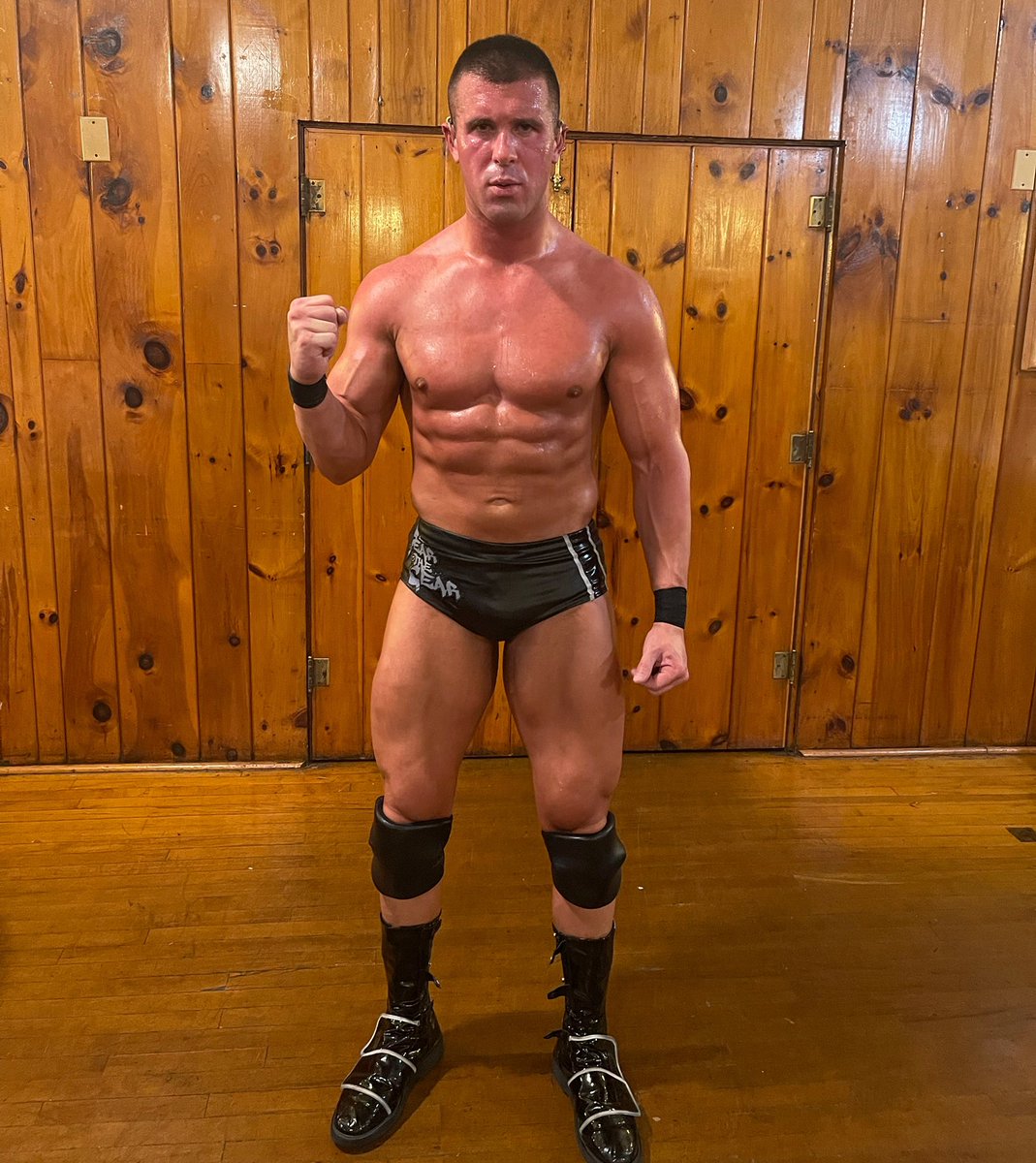 Spencer Slade on Twitter: "Always on point🚀 #fearthegear"