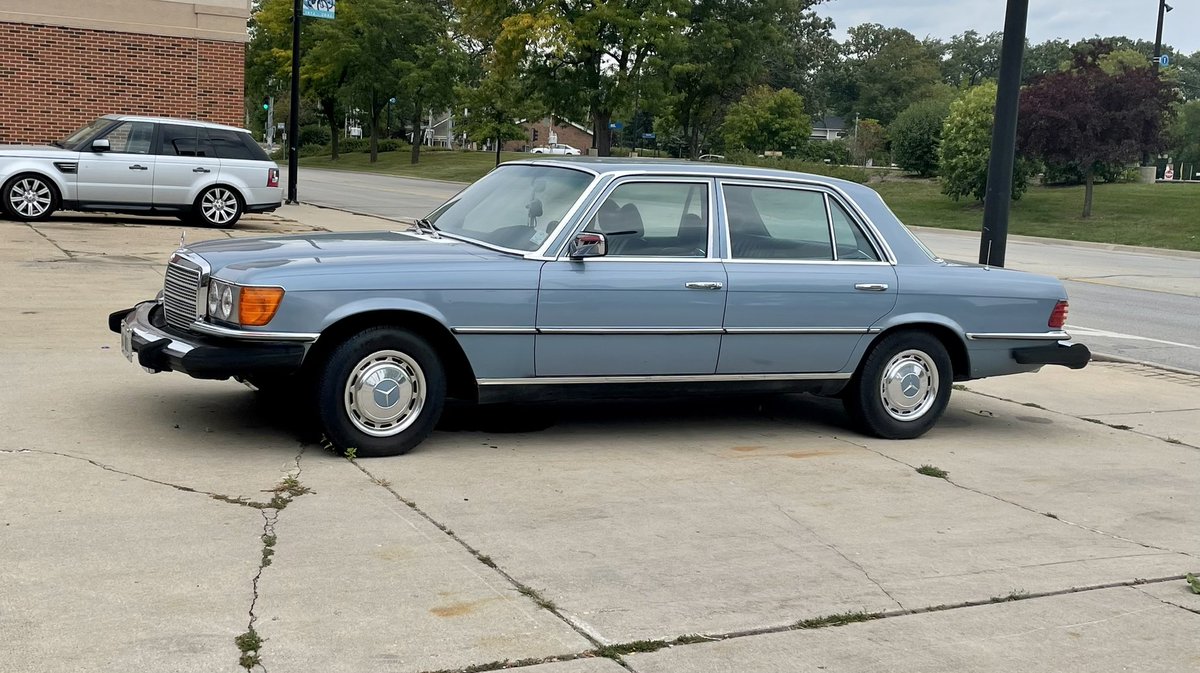 Be still my heart: #Mercedes #450SEL #CarSpotter