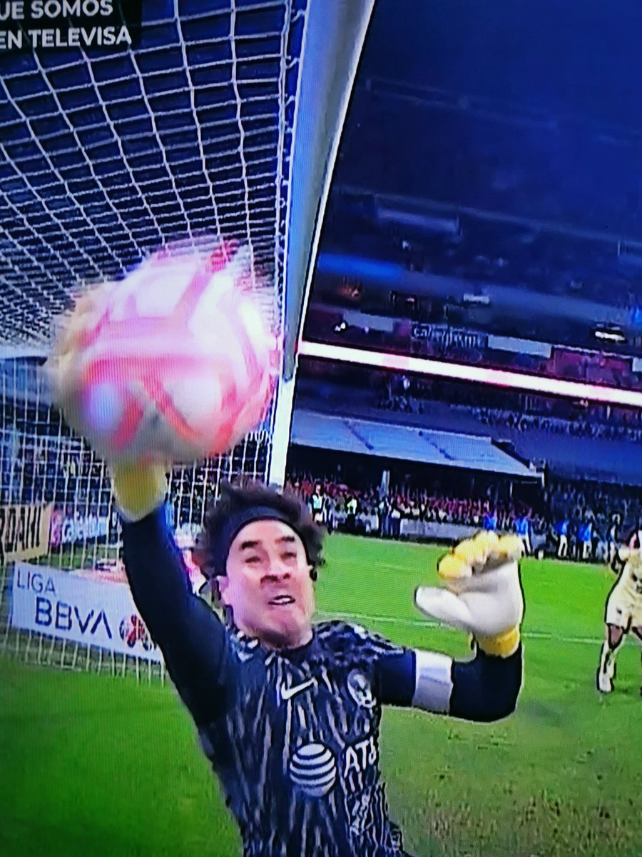 MarcusFenixAth's tweet photo. @TUDNMEX @ClubAmerica @Chivas Si cruzo la linea https://t.co/MGY2WwNoBf