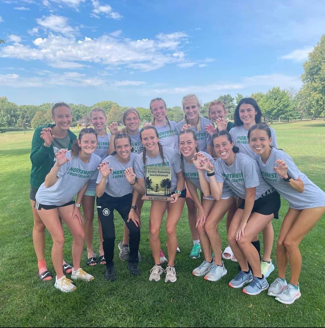 Cardinal Alum <a href="/toricastle_2/">Tori Castle</a> having another great year running XC for NWMS, always great to see our kids doing big things at the next level🏃🏼‍♀️