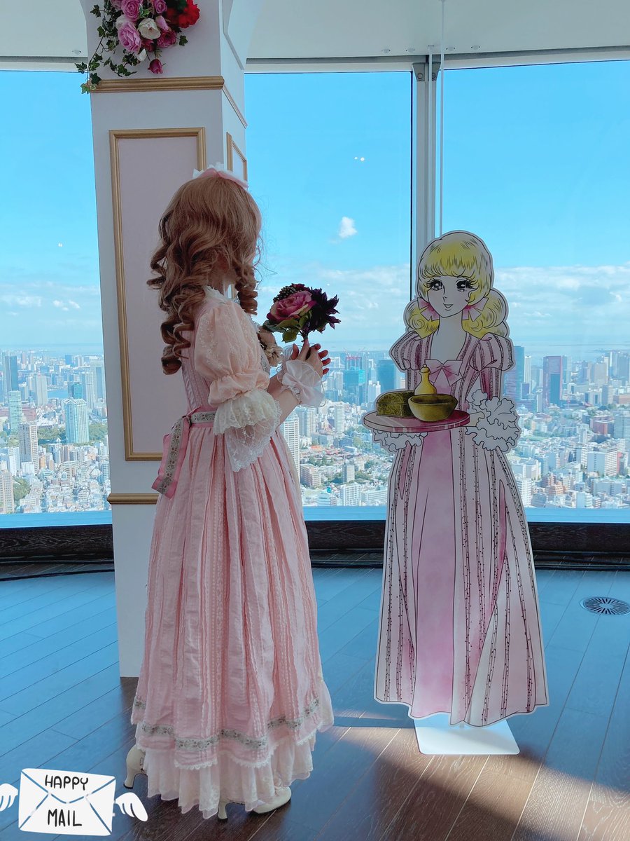 alicenobara's tweet photo. アントワネットさまに憧れているけど、ロザリーっぽいと昔からよく言われます。ドレスがそっくり⁈

#OOTD  
dress  #misspoint 
blouse   #innocentworld 
shoes   #annasui 
socks,wig  @net_eden 
headdress ヴィンテージを使って自作しました。

#ベルばら展　#ベルばら展PR
#ベルばらは永遠に https://t.co/yU3u3QZMJo