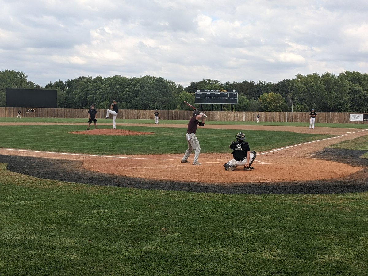 Fun day to watch four @mnbaseball2022 Alum facing off today in the <a href="/WSCBB/">Wayne State Baseball</a> vs. <a href="/Mside_Baseball/">Morningside Baseball</a> Scrimmage!
<a href="/Ryan_Obrecht4/">Ryan Obrecht</a> 2018 <a href="/TylerObrecht66/">Tyler Obrecht</a> 2021 <a href="/tommyroland1313/">Tommy Roland</a> 2020 <a href="/AgostaAidan/">Aidan Agosta</a> 2021