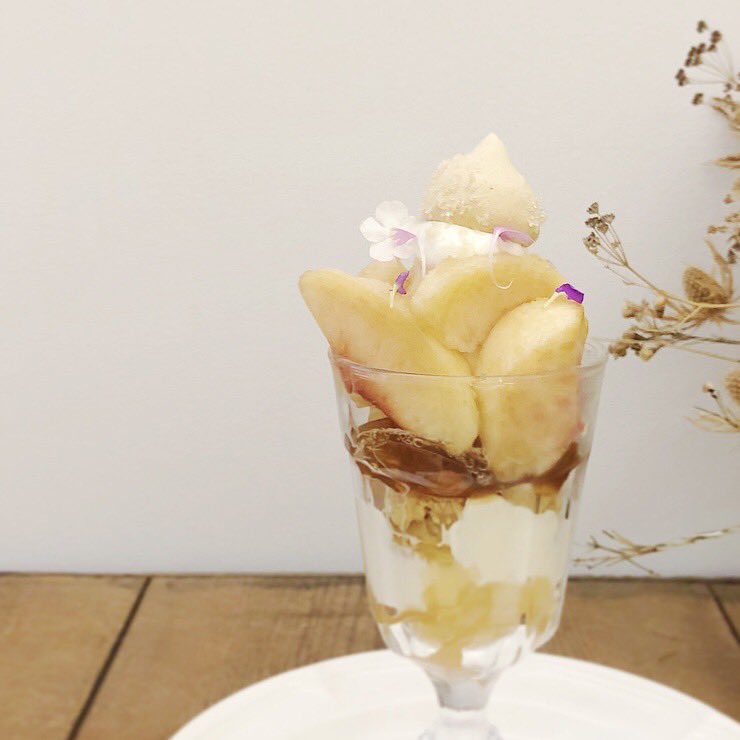 cafefromtop's tweet photo. 18日土曜日は18時までの営業です。
⁡
白桃のパフェはそろそろ終わりです。
⁡
恵比寿駅からはぜひ動く歩道から地下を通っていらしてくださいね。
⁡
お待ちしています。

⁡ https://t.co/PCeH5GBVau