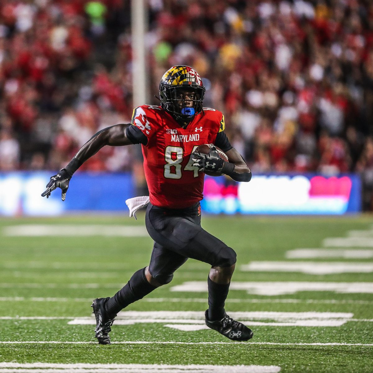 TerpsFootball's tweet photo. WE LEAD!!!

What a drive for Corey Dyches https://t.co/3OJkQafL43