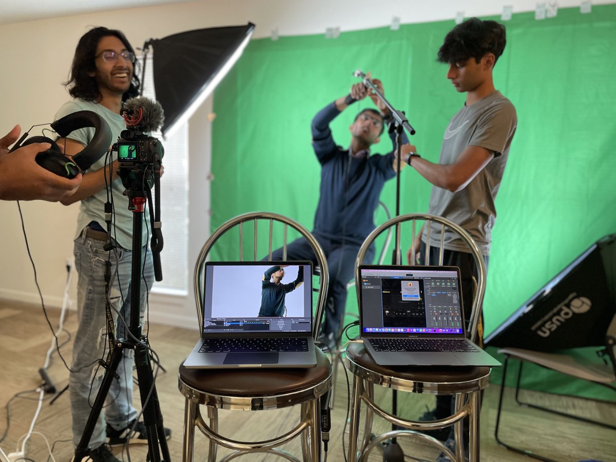 gdscksu's tweet photo. Behind the scenes of Project Blue | September 30th https://t.co/VRfYsY0oSv