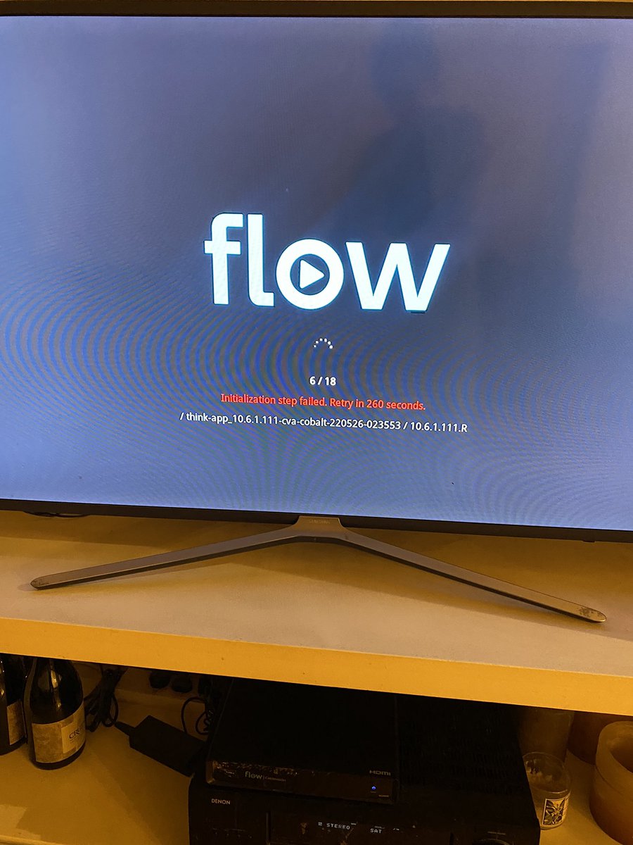 LuliZuvic's tweet photo. @PersonalFlow_At este msj es nuevo. Lo bueno es q van actualizando la MIERDA de servicio q tienen https://t.co/rhTSqnAxvC