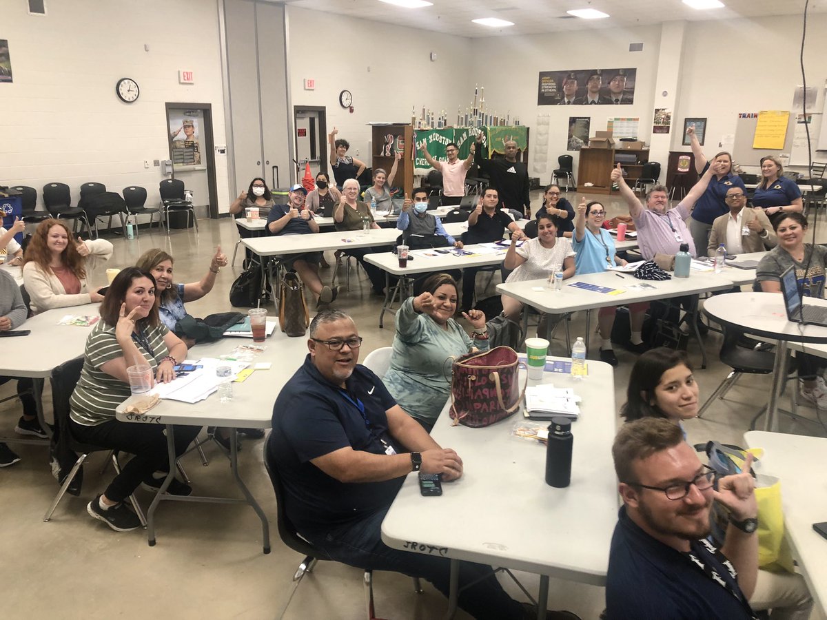 SheleneLivas's tweet photo. Letβs congratulate these new @SAISD teachers. They are TTESS trained! ππ
@DrJaimeAquino @JoaniGD @ericbwicker @DGirardatSAISD @SAISD_OCI #EPICSaturday #SAISDFamilia https://t.co/MNEdHz25Tu