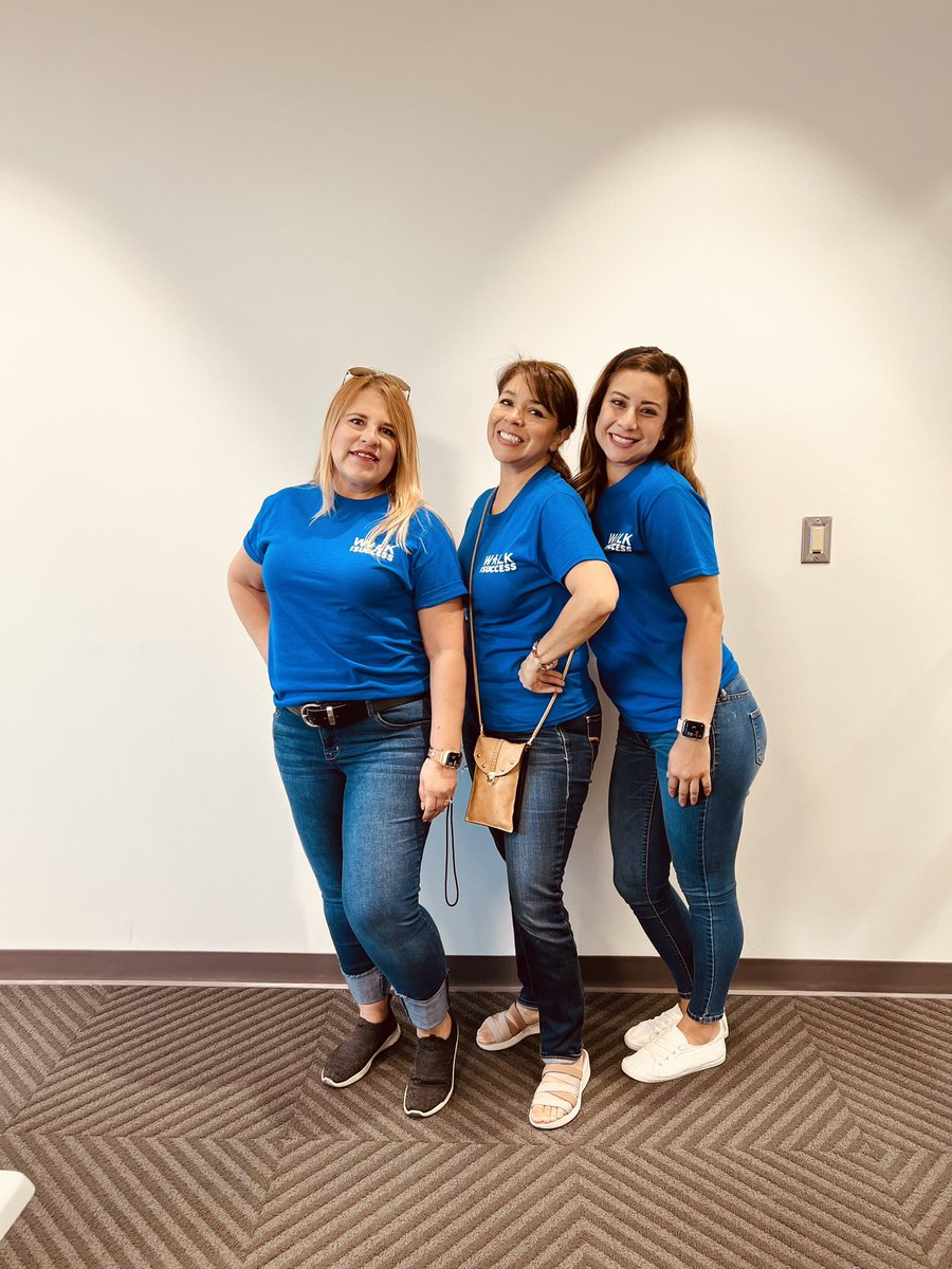 Escontrias_SA's tweet image. We are ALL IN to get our students back to learning, growing, and succeeding 💙 #TogetherWeWalk #WalkForSuccess 👟 #TeamSISD