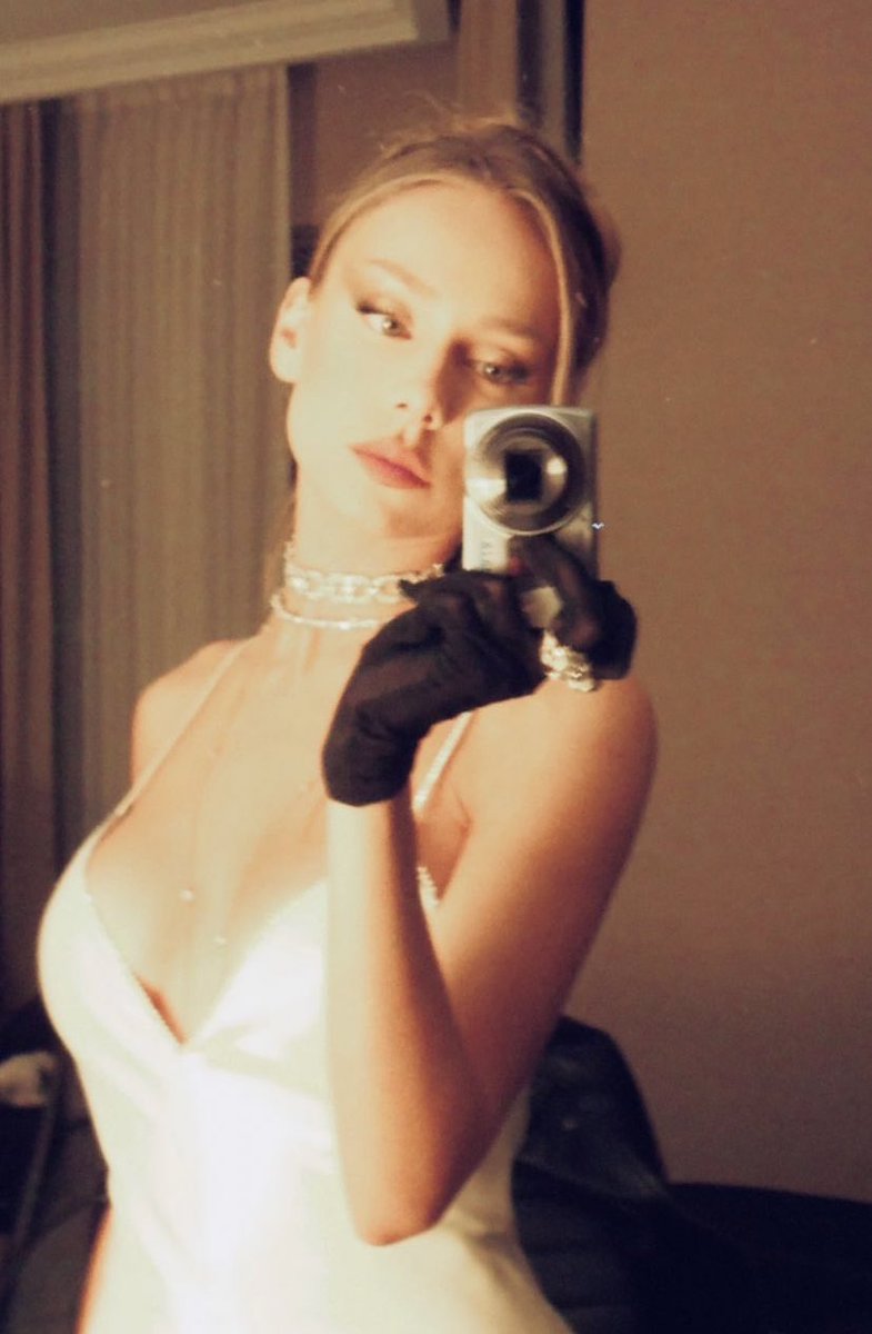 ᅠᅠ
ᅠᅠ
ᅠᅠ
                                   𝖩𝗎𝗌𝗍 𝖿𝗈𝗎𝗇𝖽 𝗍𝗁𝗂𝗌. 
                             𝖨𝗌 𝗍𝗁𝗂𝗌 𝖺 𝗆𝗎𝗀𝗀𝗅𝖾 𝗍𝗁𝗂𝗇𝗀 ?

- 𝑠𝑠 -
ᅠᅠ
ᅠᅠ
ᅠᅠ