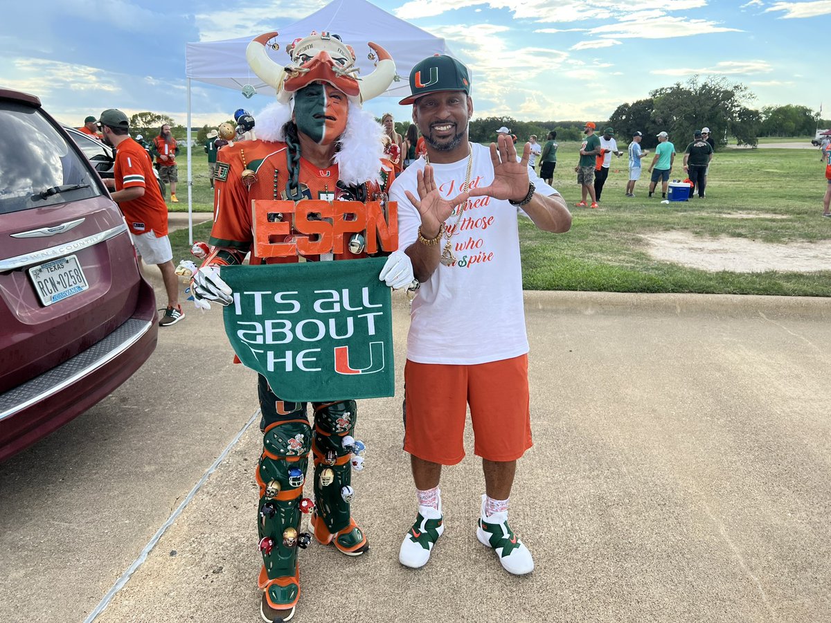 Vert_13's tweet photo. Legendary IYKYK #AllAboutDa🙌🏾 https://t.co/LA9HshOSlt