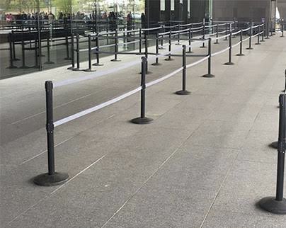 Collingwood supporters lining up for Grand Final Tickets this morning!  #AFLSwansPies