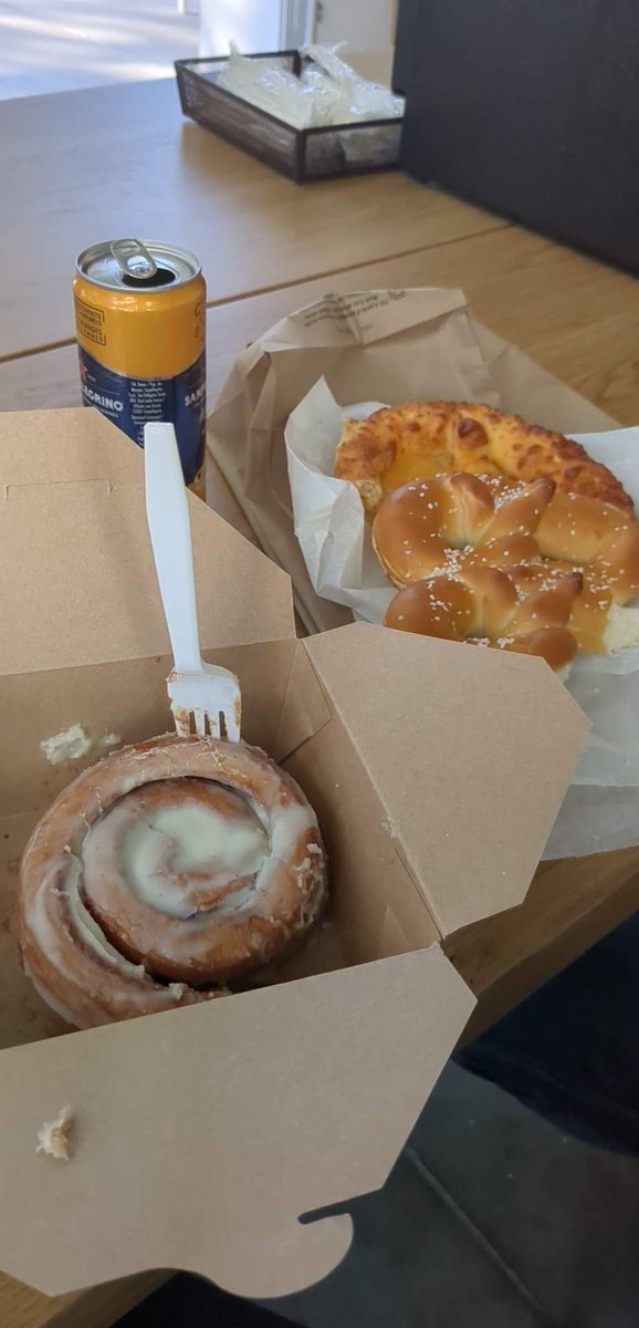 Hi yes, #Yeg , go try <a href="/Das_Brezel_Haus/">DasBrezelHaus</a> . Oh my lordy. This is INCREDIBLE. everything is so delicious.