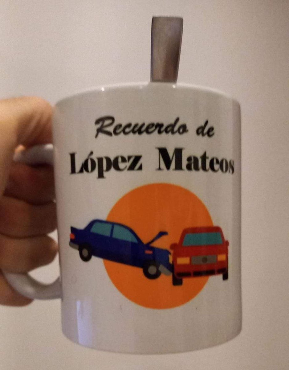 poffet's tweet photo. @hugo_salcedo Llévelo llévelo https://t.co/iwpOREIgwx