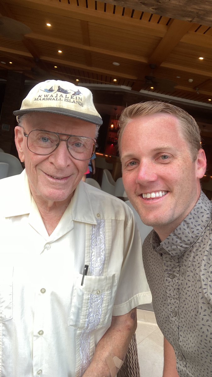 AaronJPina's tweet photo. This evening, members of #cpexcv celebrated Ed Zipser, a giant in the field of tropical meteorology, on his 40th field deployment spanning across ~6 decades. https://t.co/kBgUGObt1v