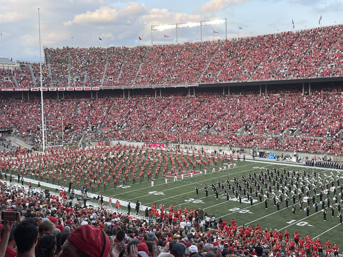 PieperHeidi's tweet photo. @Bingmer are you here reminiscing??? Go Bucks! Alumni band time! https://t.co/UD7S8pVbtn