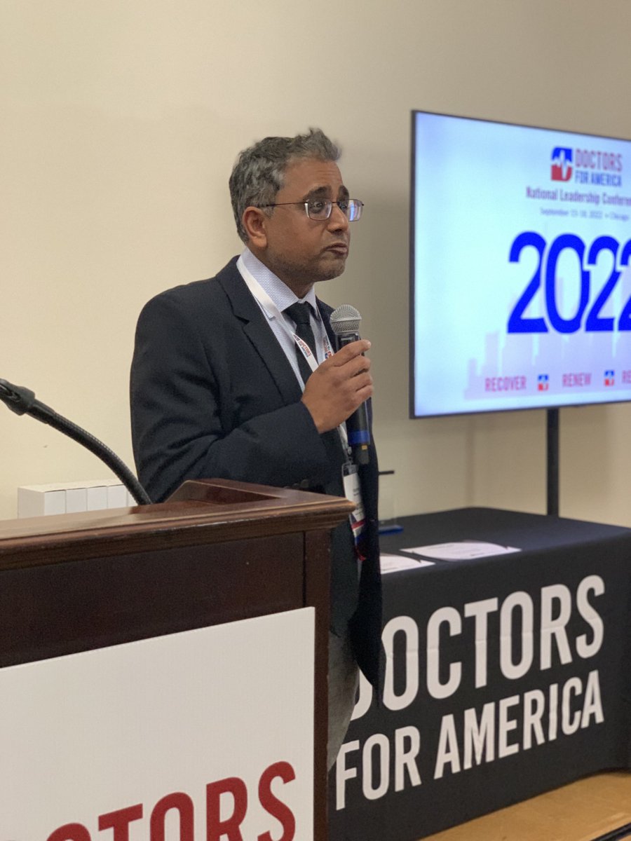rabrazzak's tweet photo. Finishing up the ⁦@drsforamerica⁩ #NLCChicago2022 w/ awards ⁦@krishnanmd⁩ https://t.co/2GwDxvCkZP