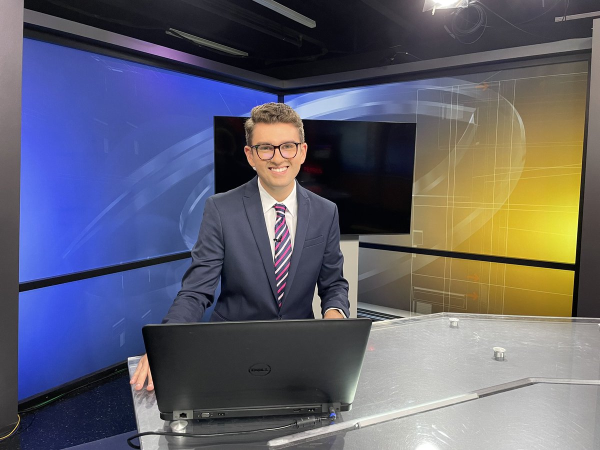 Hey, this is different! 

Tune in tonight just after college football and at 10 p.m. on <a href="/CBS3Duluth/">CBS 3 Duluth</a> for my anchor debut!🎥