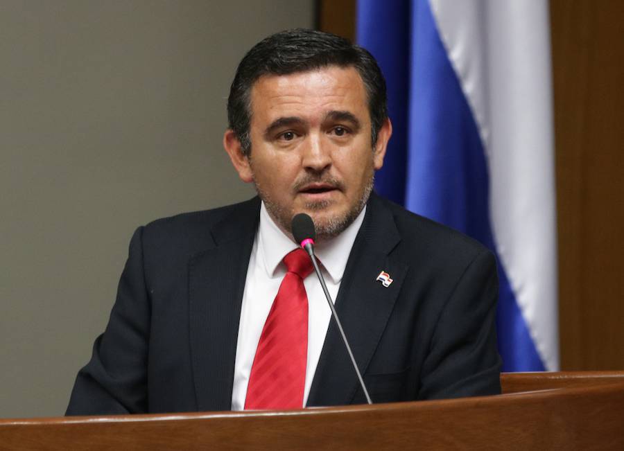 Hugo Flores tweet media