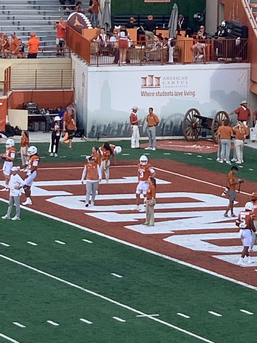 BON_SBNation's tweet photo. 👀 https://t.co/kx37sugmNO