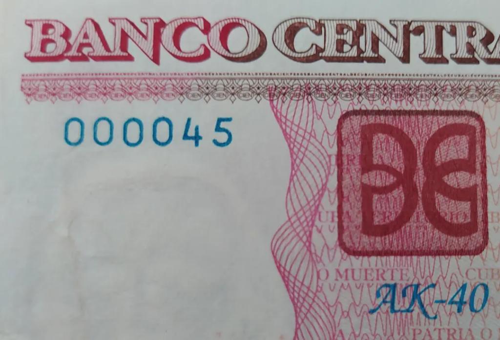 Número de Serie bajas billetes de Cuba 
#billetes #Cuba #banknotes #numistics #nmc #papermoney  #banknote  #NMC #oldmoney  #banknotecollection #collectingcurrency  #vintagecurrency  #numismastica #billetes  #numismaster  #collection   #banknotecollectors  @numismaster_cuba