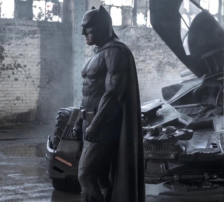 DR11739986's tweet photo. Happy Bat🦇man Day. Iconic Superhero Ever Drawn And Written. #DoYouBleed? #BVS #MakeTheBatfleckMovie #RestoreTheSnyderVerse𓃵 AllDay. https://t.co/VW4bs9fXoj