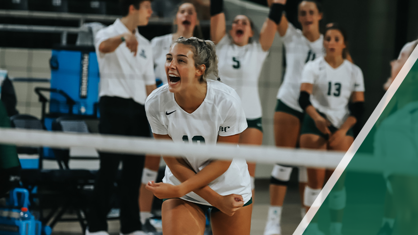 GCSUBobcats's tweet photo. RECAP: GCSU Volleyball Stays Perfect in Conference Play, Wins at YHC

https://t.co/oCtH43By4x

#ThunderBrought #GCSUVolleyball
@MillCreekHawk alum Rachel Machovec 14kills, 10digs
@Lambertvolleyba alum Ally Hall 13kills, 13digs https://t.co/hIsZI4memu