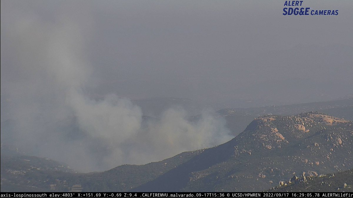 EmergencyInfo7's tweet photo. @SmokeWildfire @ChicagoMikeSD This is the #HauserFire https://t.co/aWyfiRobNd