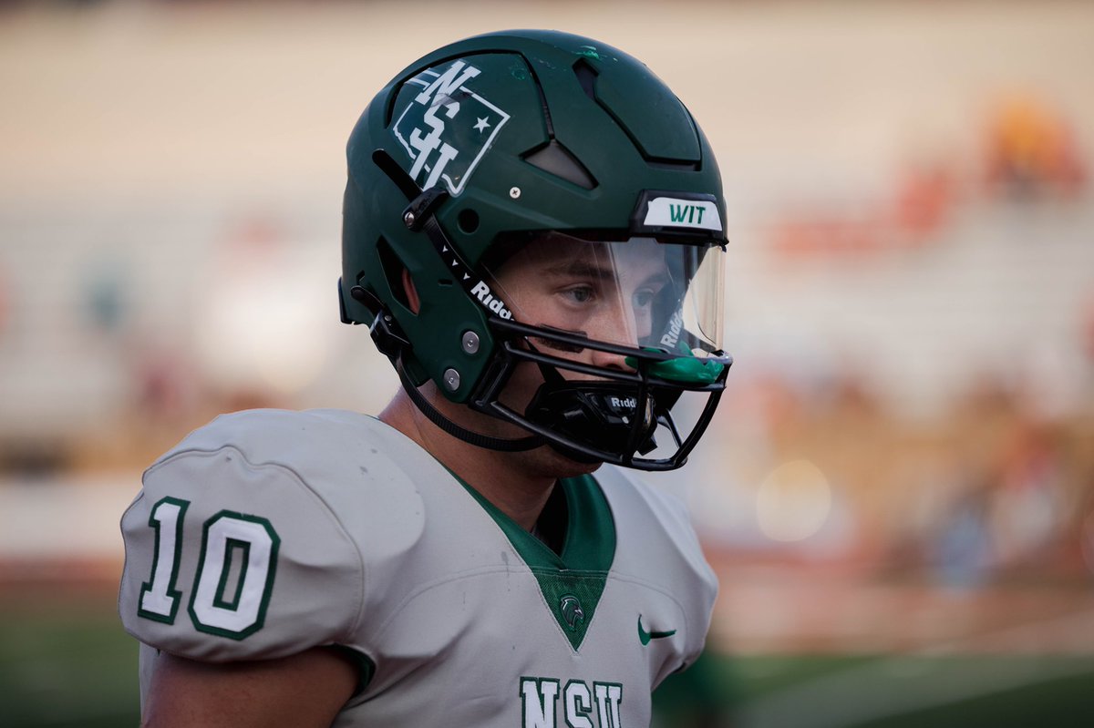 RiverHawkSports's tweet photo. ⏲️ Under 30 minutes to @NSU_Football kickoff https://t.co/CqZ7y750LW