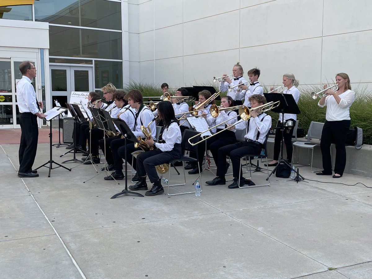 la_neal's tweet photo. ⁦@SMSouthTDain⁩ Rompin’ Stompin’ Raider band performing at ⁦@jclfoundation⁩ #LibraryLetsLoose! https://t.co/BiXZVC833d