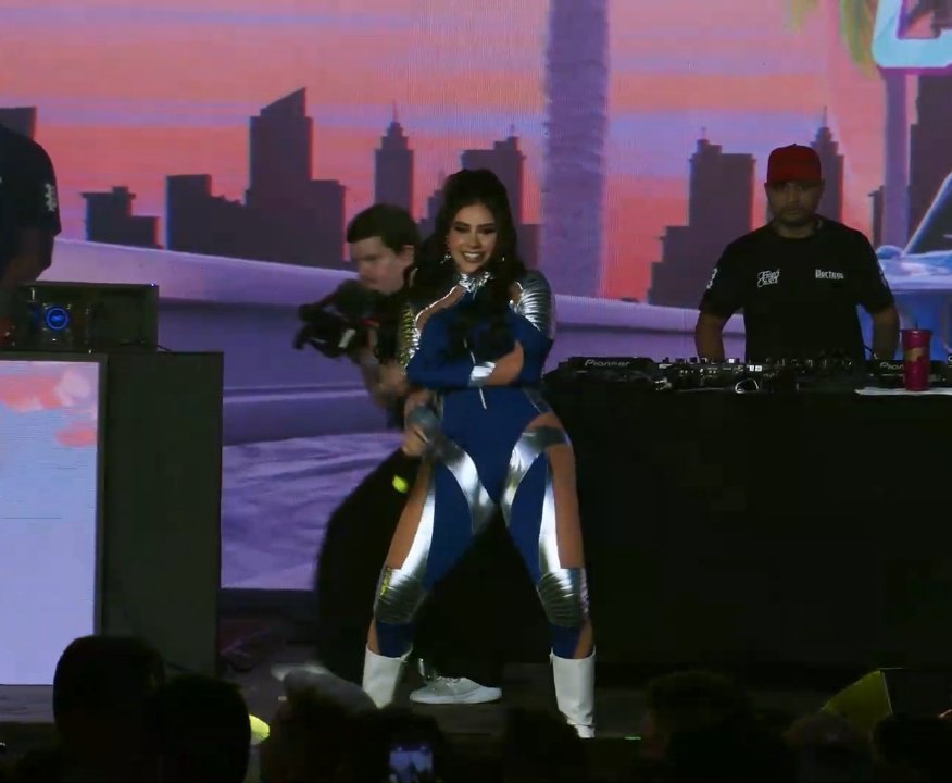 jordanaclz's tweet image. QUE MULHEERRRR, É A PATROAAA!!

BAGUNCINHA DAY