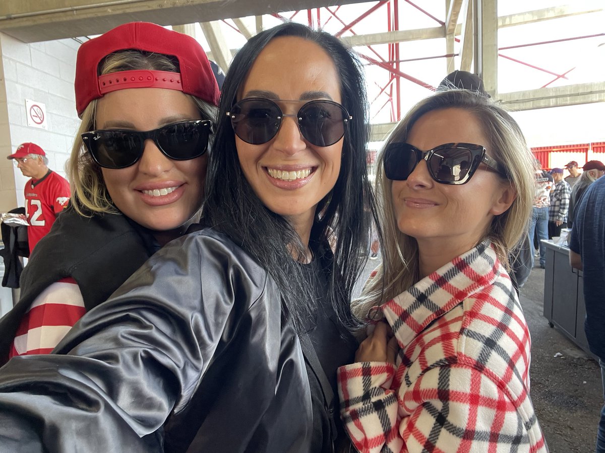 Doing the things <a href="/catbtoffoli/">Cat (Belanger) Toffoli</a> <a href="/calstampeders/">Calgary Stampeders</a>