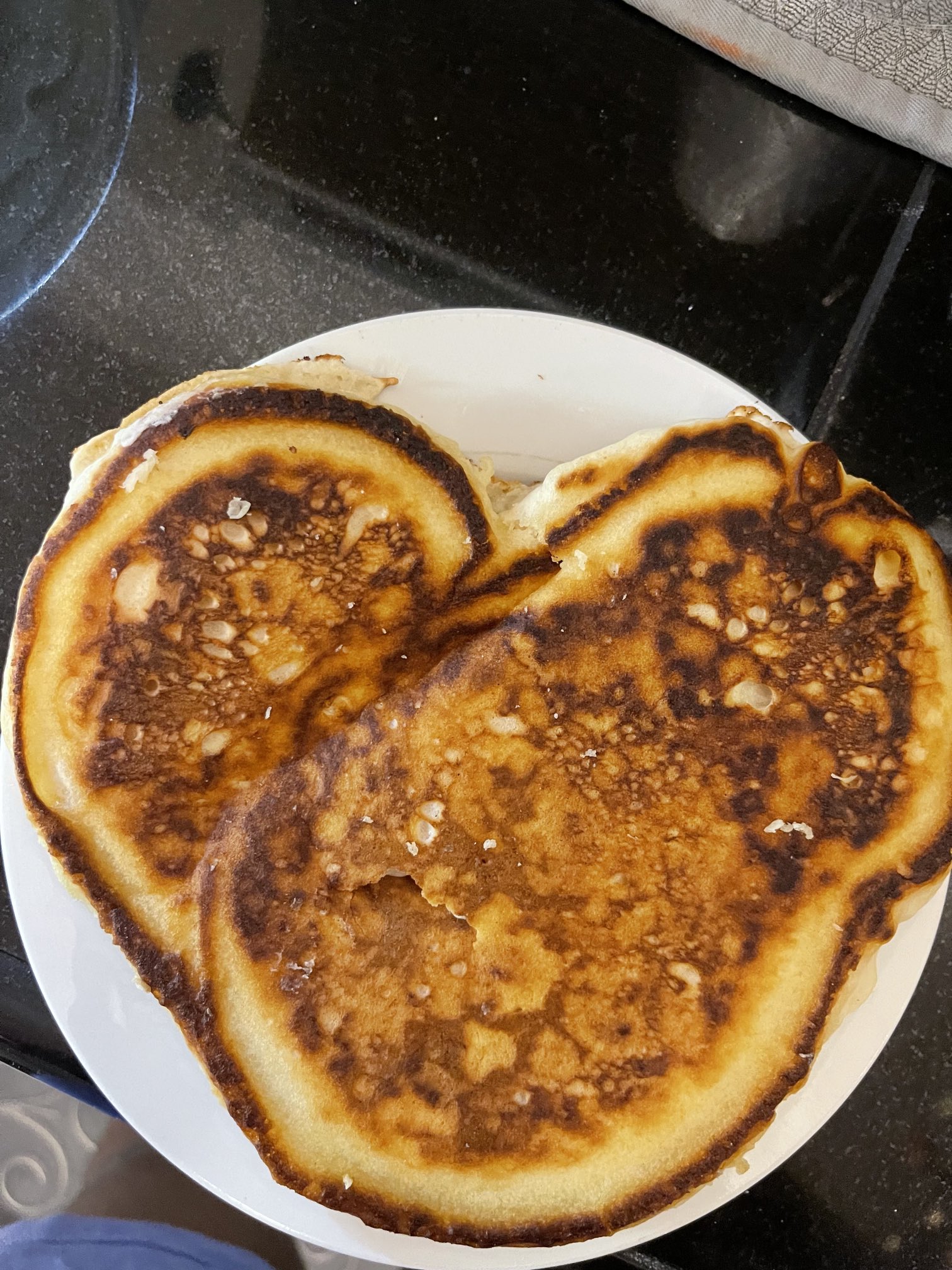 retrorock-on-twitter-hey-guys-i-just-made-a-pancake-that-looks-like