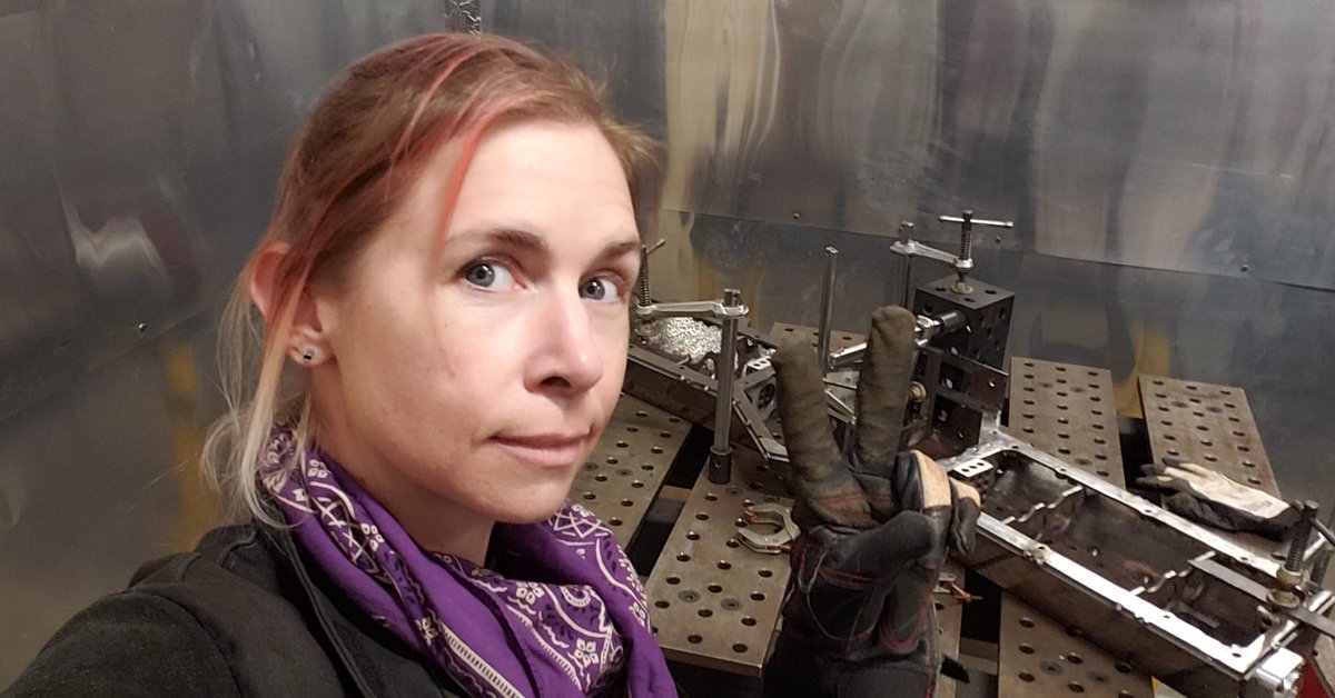 HiJinx - BattleBot tweet media