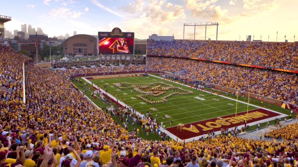 MaxShikenjanski's tweet photo. After a great conversation with @Coach_Fleck I’m blessed to have received an offer to The University of Minnesota!! Thank you Coach Fleck, Coach Ciarrocca, and staff! @KirkCiarrocca @Shakes_GopherFB https://t.co/HEvXTLeoFN