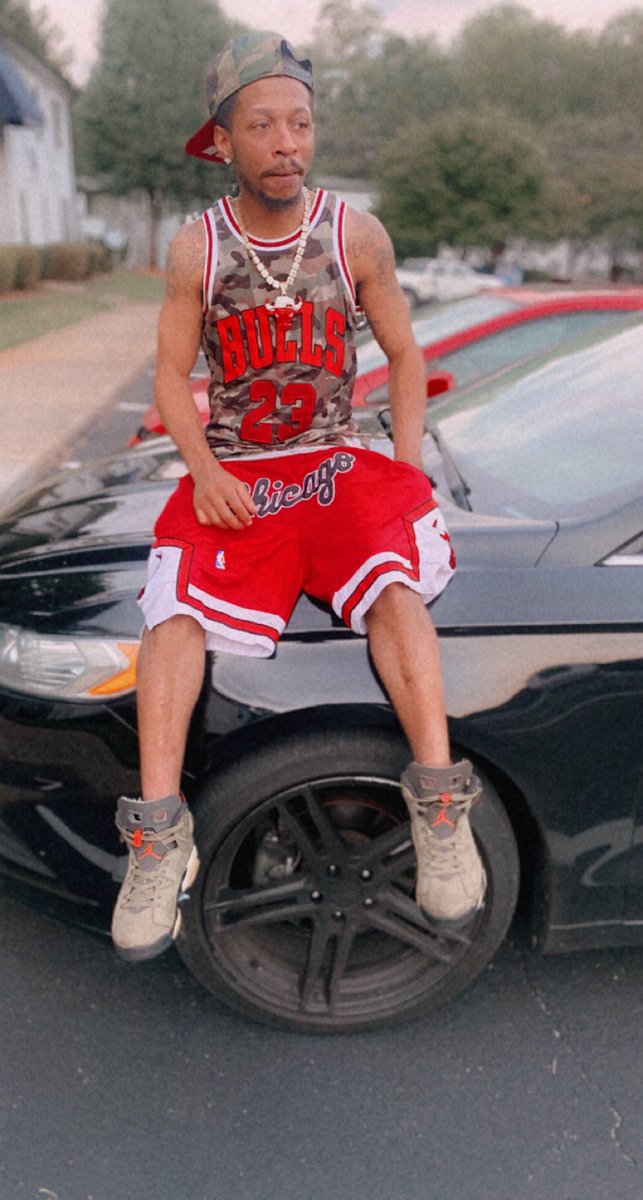 BiggReddKartel's tweet image. “When ya bag bigger than theirs that’s when these Niggas turn to groupies”  - @plies #🅱️iggReddKartel #Damnitredd 🫡✅💰🖤🥀