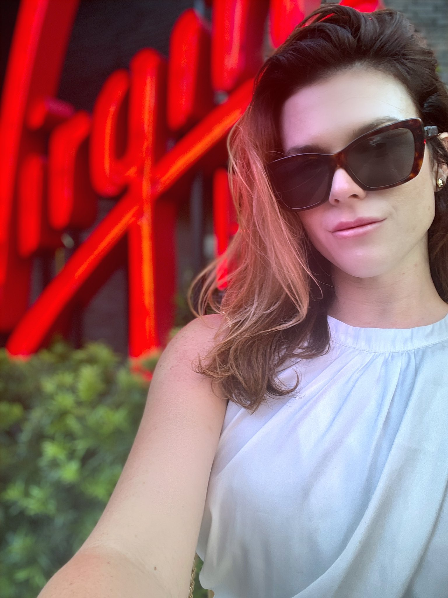 Kendall Penny 🧚🏻 on Twitter: "They walked in as ☝🏼 and came out to