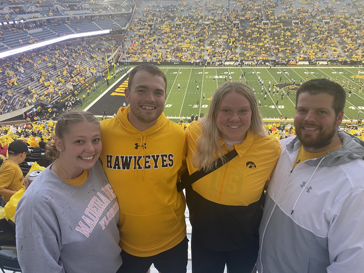 KendraSchramm's tweet photo. #FightForIowa https://t.co/xP5Uppr0mo