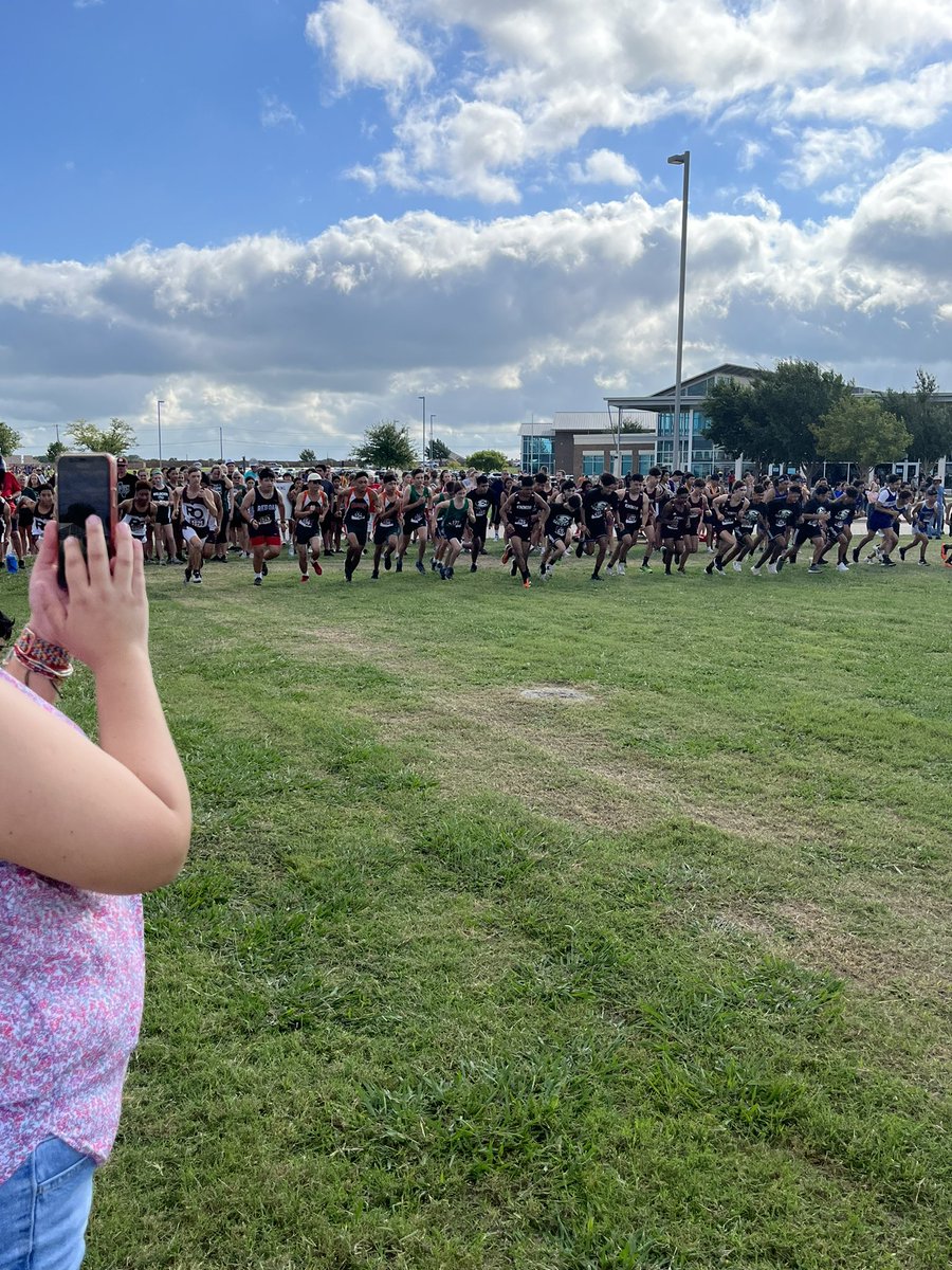 Naaman XC tweet media