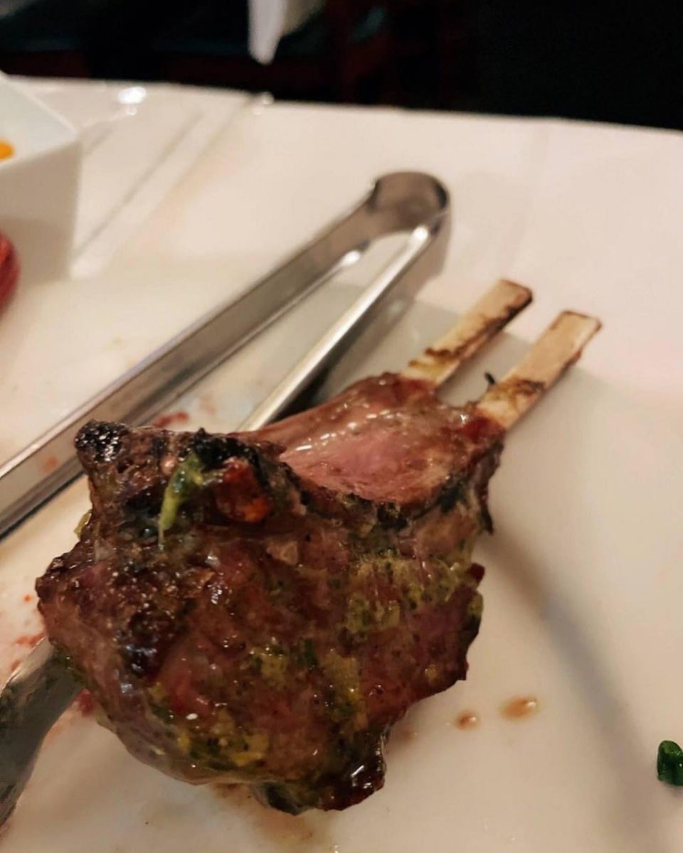 Nana1986aa's tweet photo. In this world, only food and love can't fail. Love has already failed too much, so don't fail the food.@TwitterSports#BehindTheTweets #svengoolie #MSSTvsLSU #pdx911 #portland #pdx #oregon
#TrumpCult #Trumplicans #GQPTraitorsToDemocracy #GQPDomesticTerrorists #MAGAFascists https://t.co/hXddTBL163